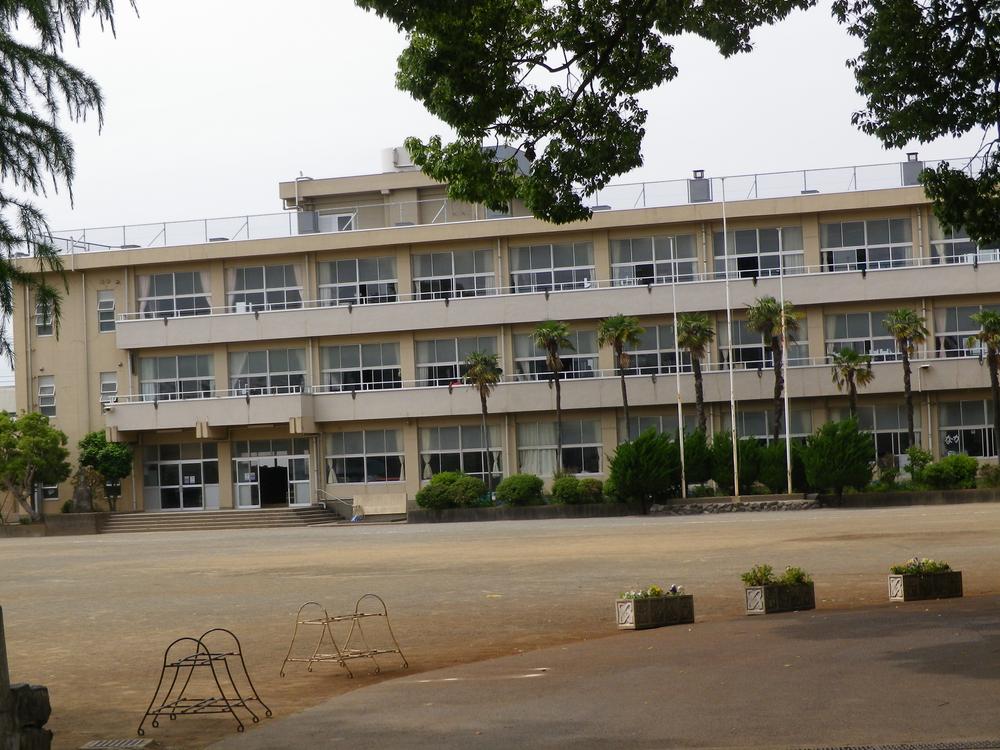 Primary school. 769m to Odawara City Sako Elementary School