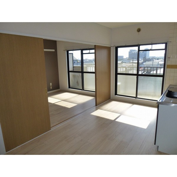 Living and room