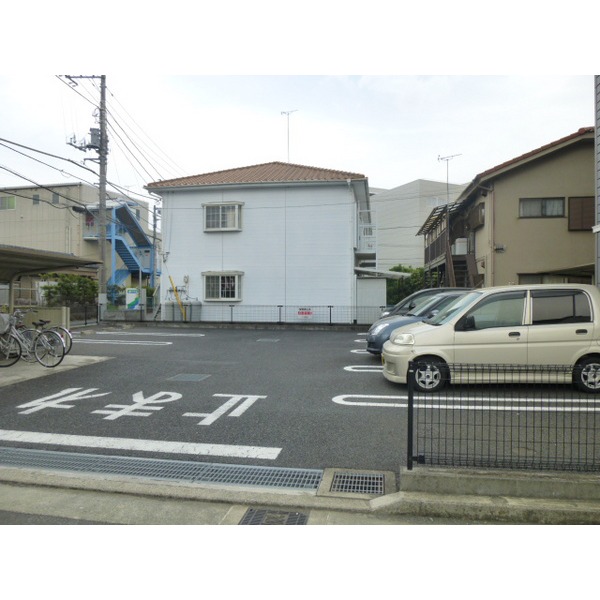 Parking lot