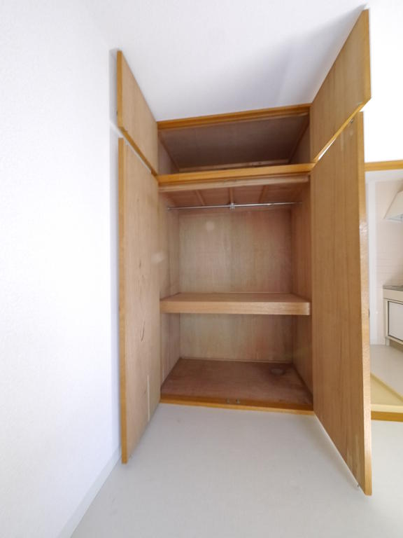 Receipt. Since the upper closet also, You can store plenty
