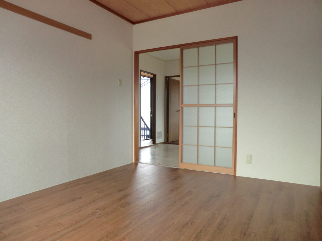 Living and room