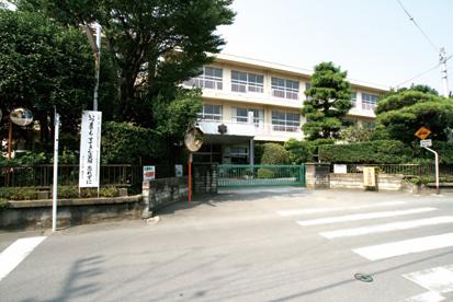 Primary school. Ashiko until elementary school 1100m