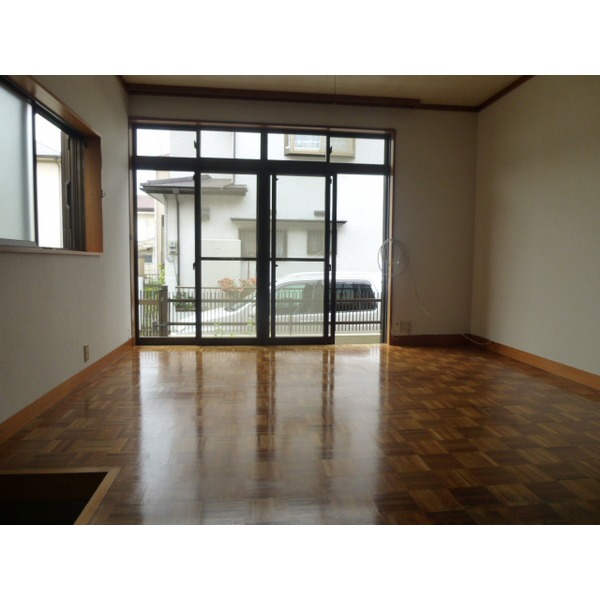 Living and room