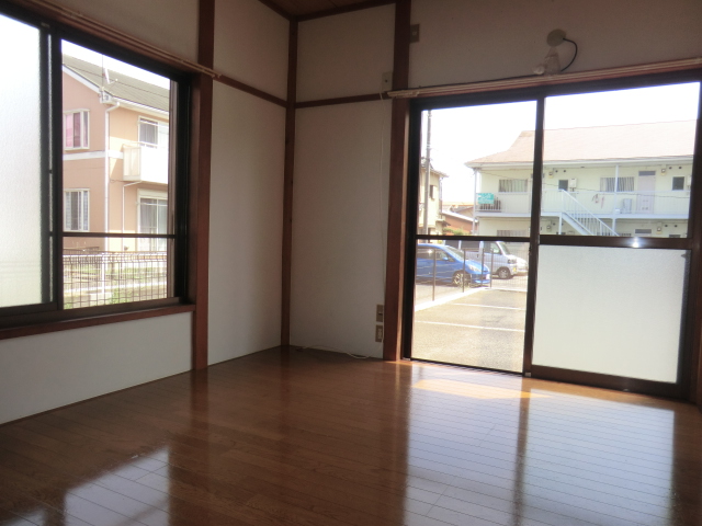 Living and room