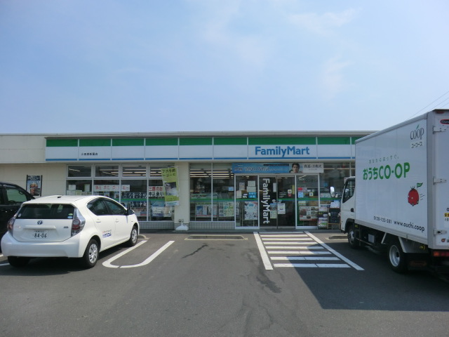 Convenience store. 345m to Family Mart (convenience store)