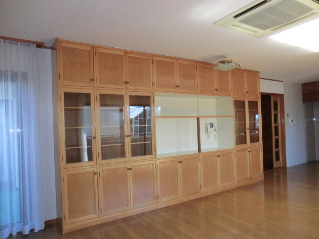 Living and room