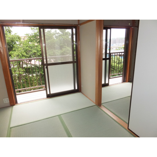 Other room space