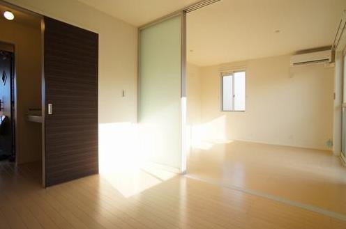 Other room space