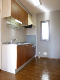 Kitchen. Kitchen (stove installation possible)