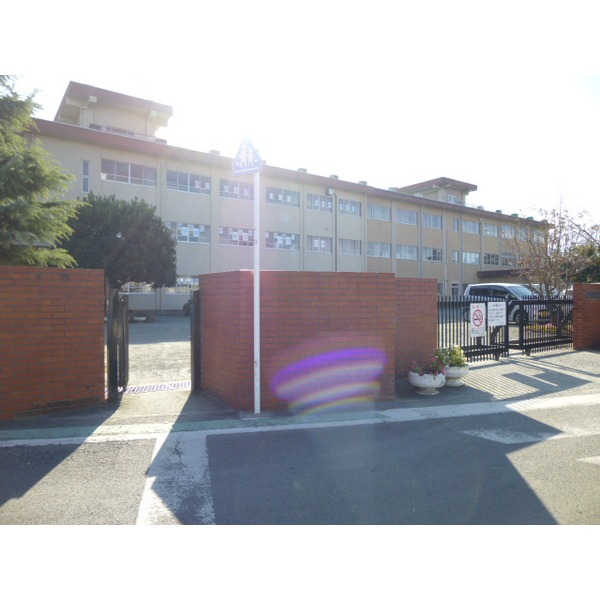Junior high school. 1214m to Odawara Municipal Johoku junior high school (junior high school)