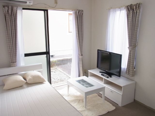 Living and room