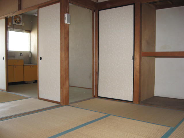 Living and room
