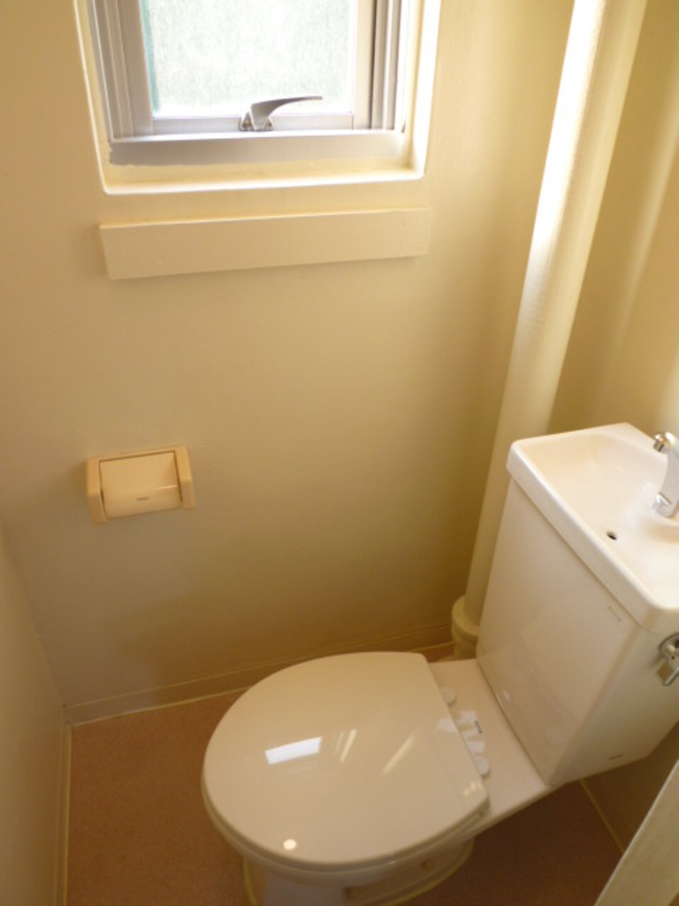 Toilet. Photo is the same type ・ It is another dwelling unit.
