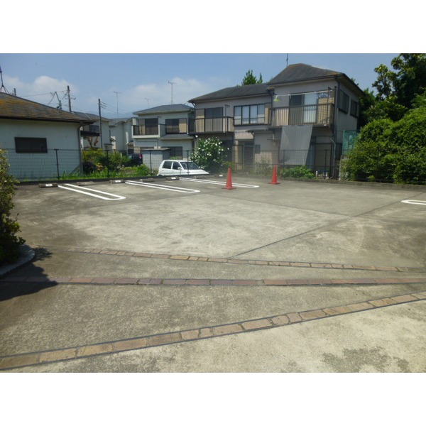 Parking lot
