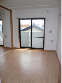 Living and room. Western-style 1