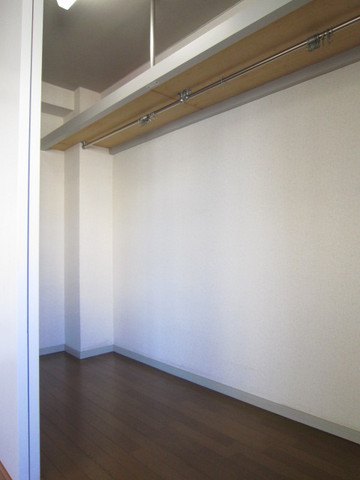 Other room space