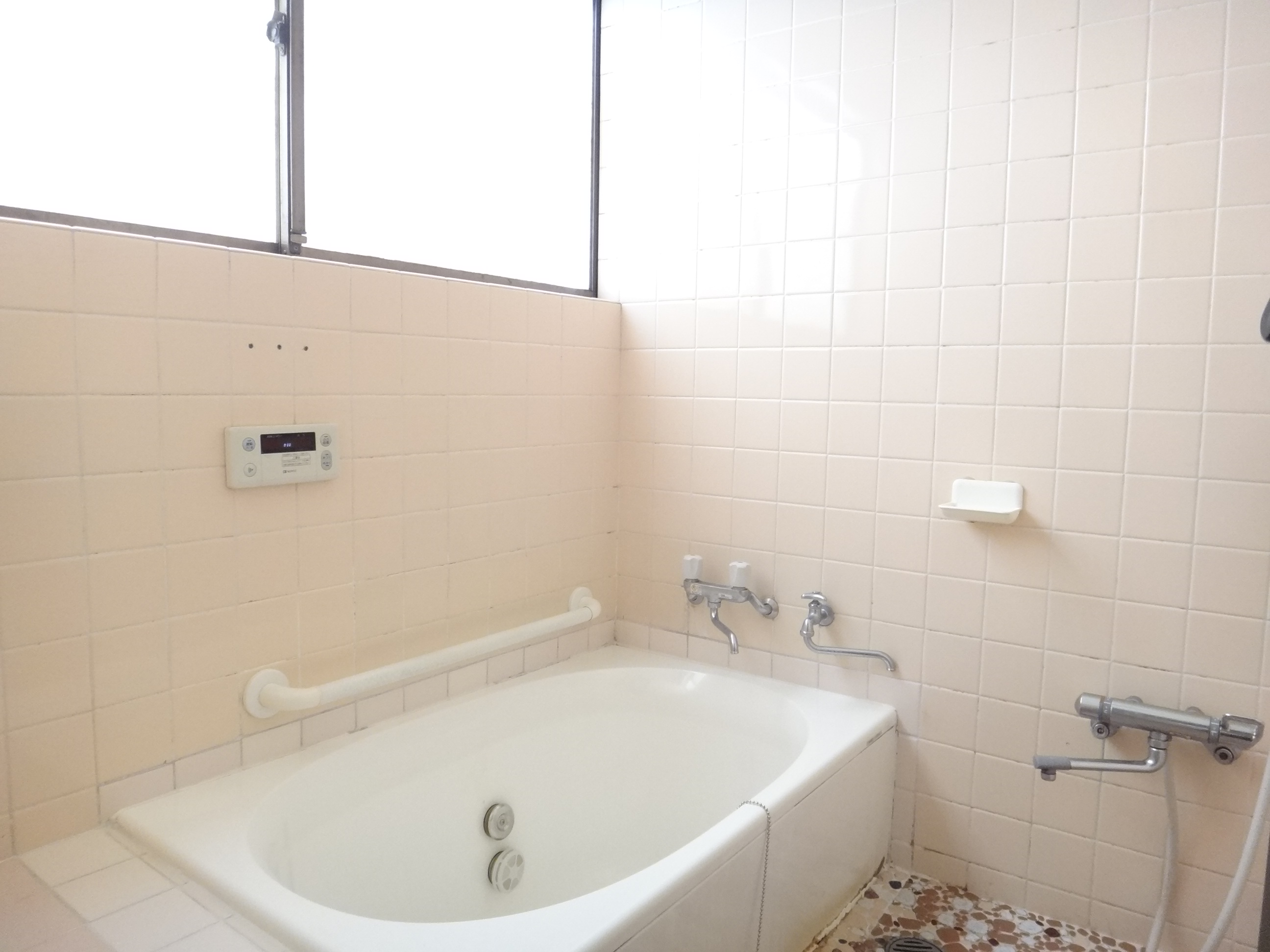 Bath. It is reheating Otobasu