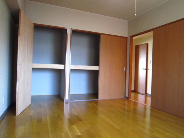 Other room space