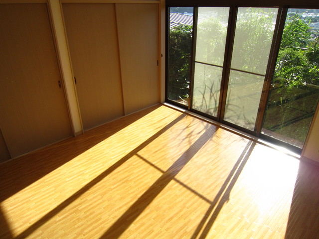 Living and room
