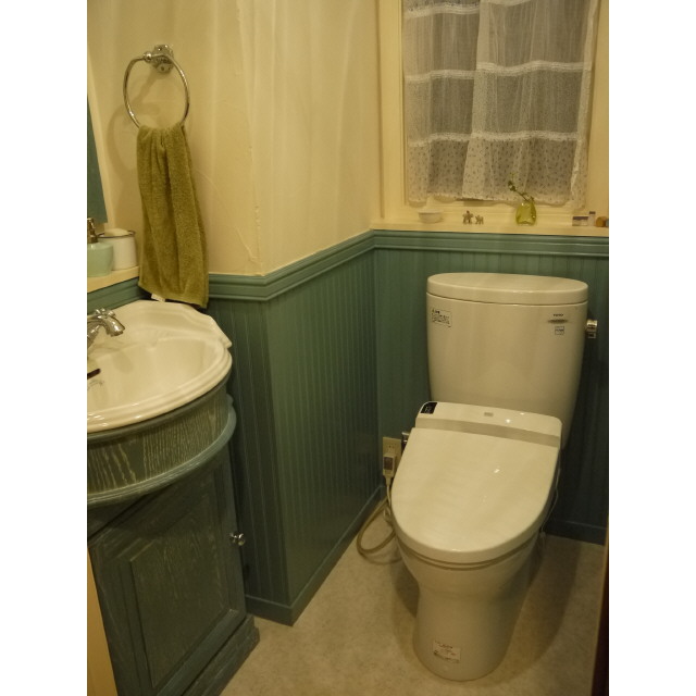 Toilet
