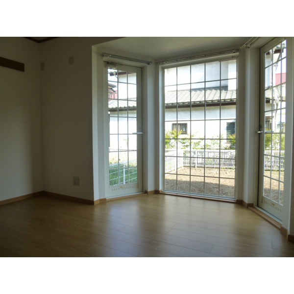 Living and room