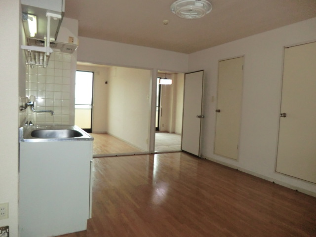 Living and room