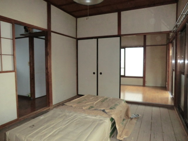 Living and room