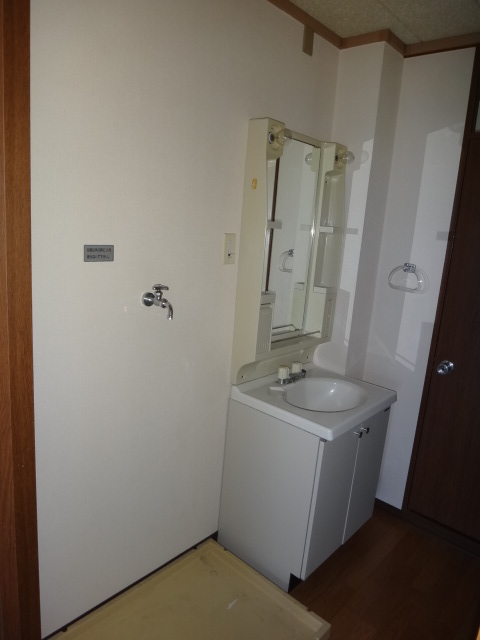 Washroom. Washroom