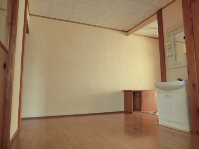 Living and room