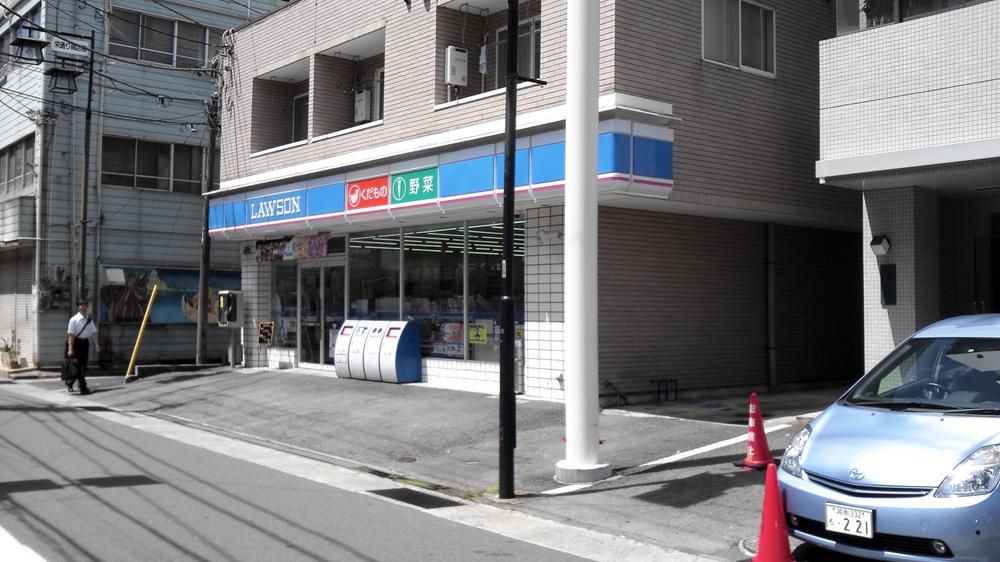 Convenience store. 373m until Lawson Odawara Sakae 2-chome