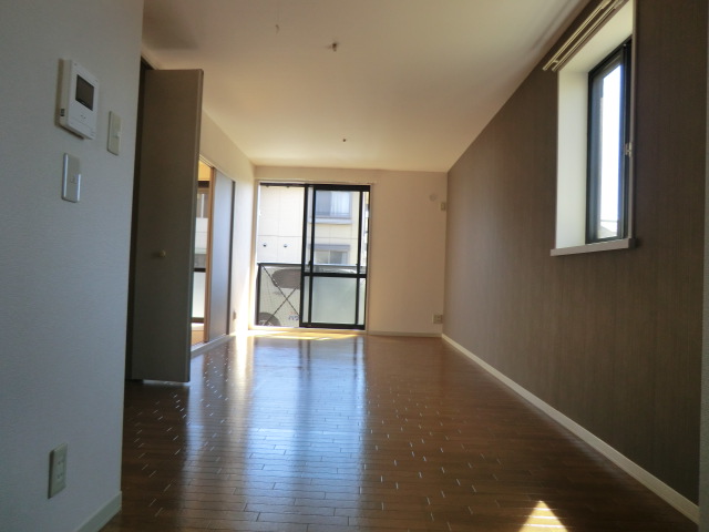 Living and room