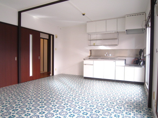 Living and room