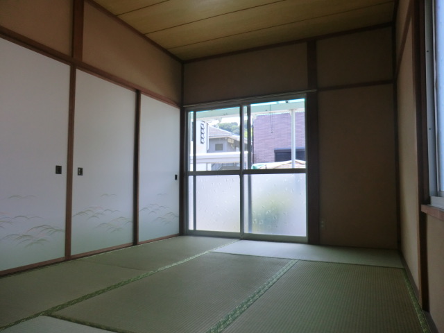 Living and room