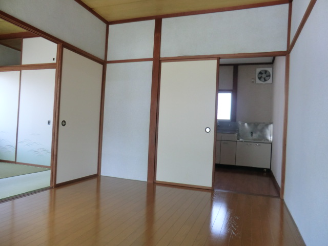 Living and room