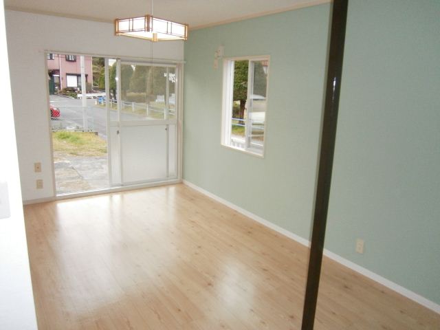 Living and room
