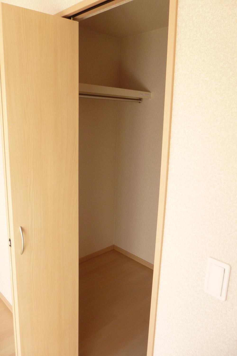 Receipt. Happy walk-in closet