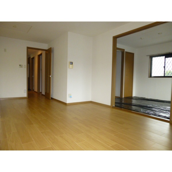 Living and room