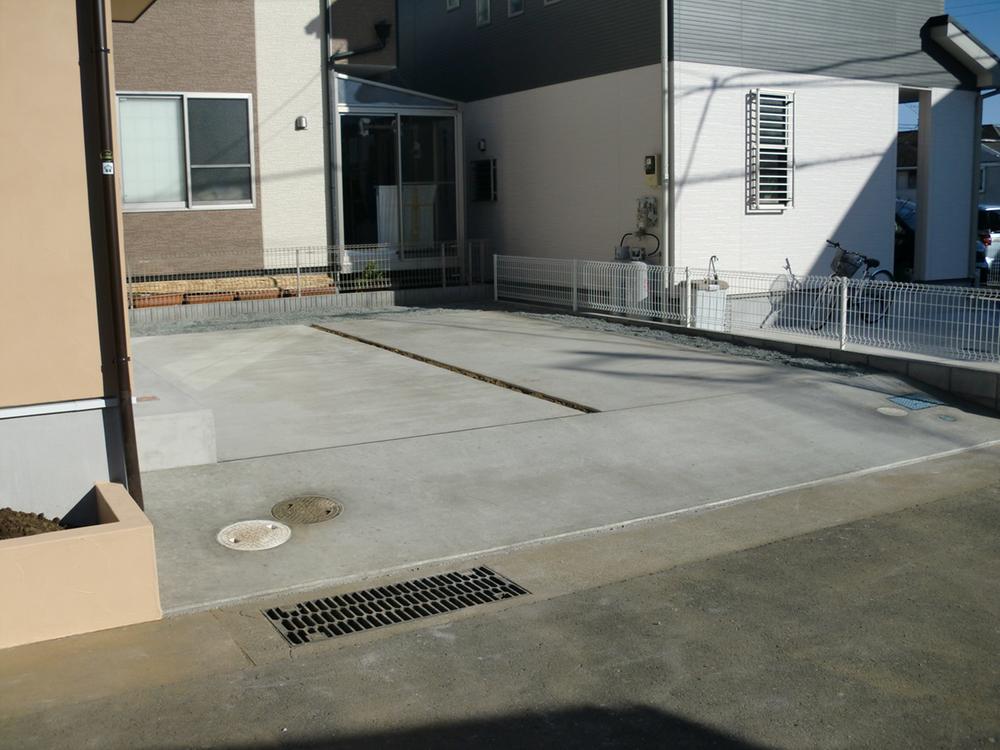 Parking lot. Local (January 2012) shooting