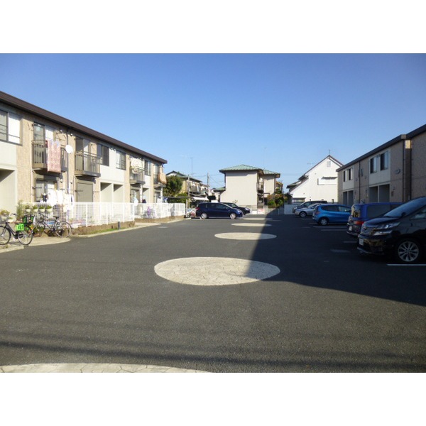 Parking lot