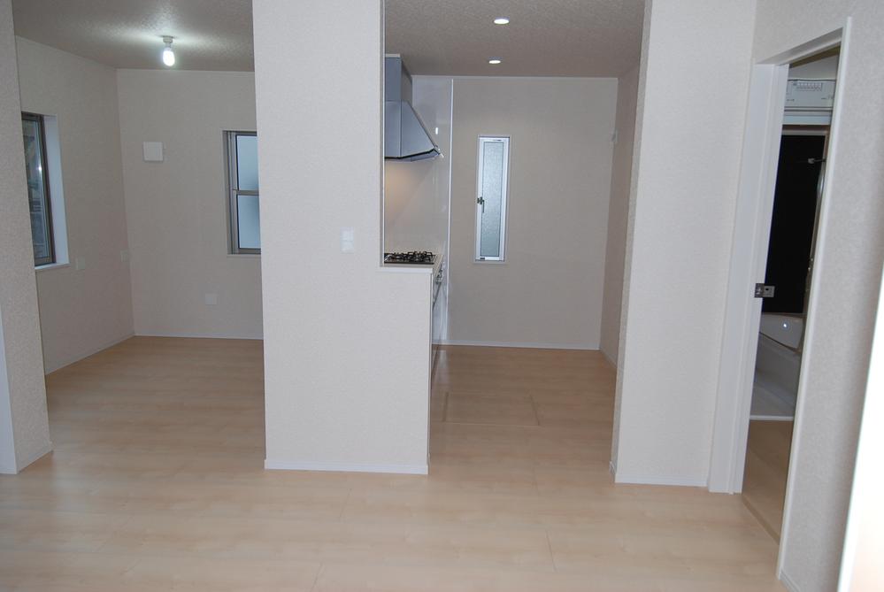 Living. Indoor (12 May 2013) Shooting