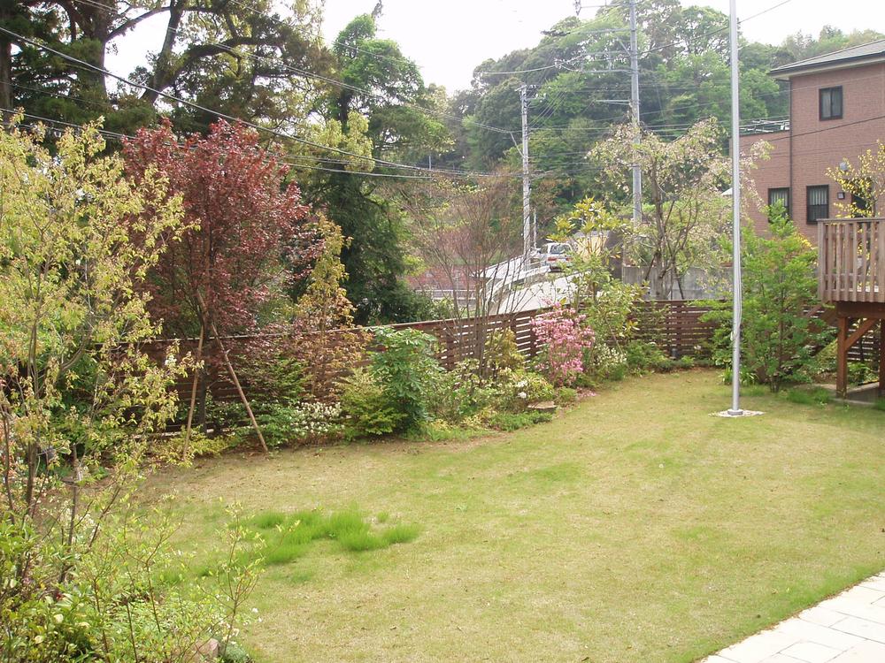 Garden. Local (12 May 2013) Shooting