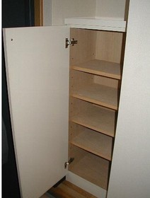 Entrance. Entrance storage