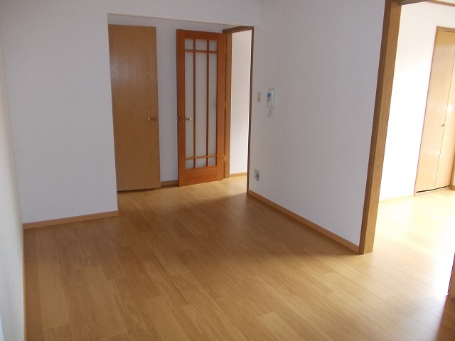 Living and room