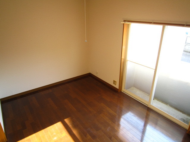 Other room space