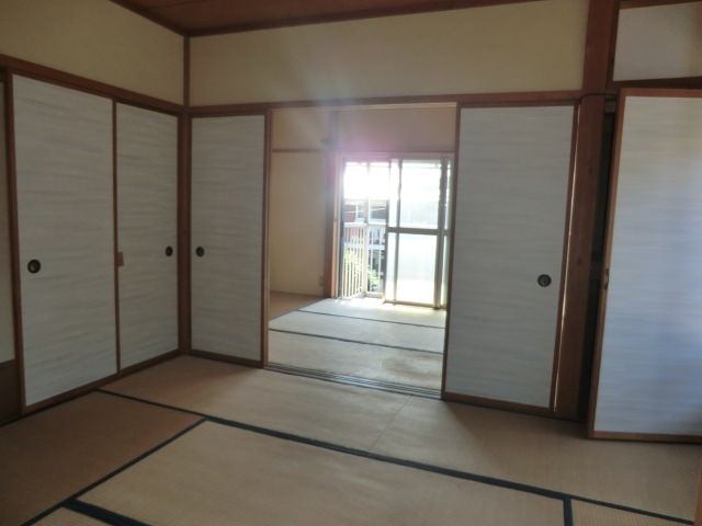 Living and room