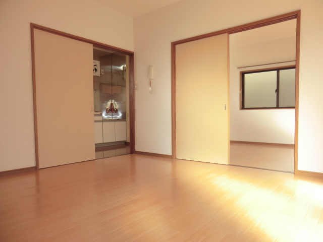 Living and room