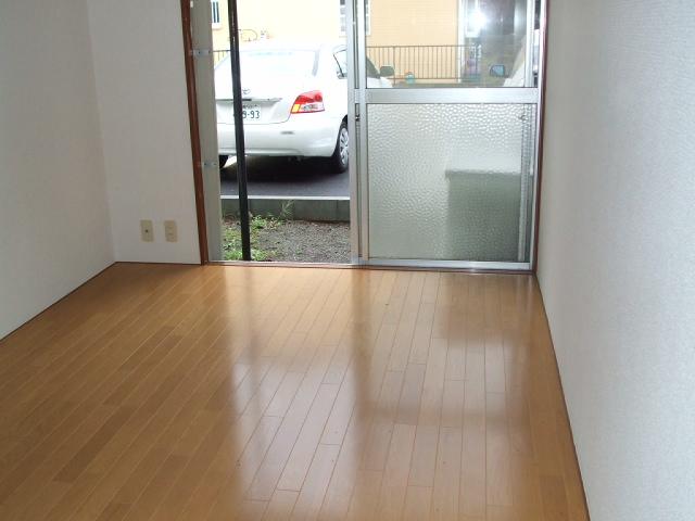 Living and room