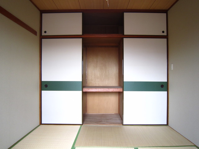 Other room space