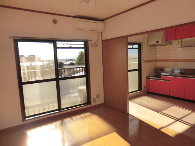 Living and room