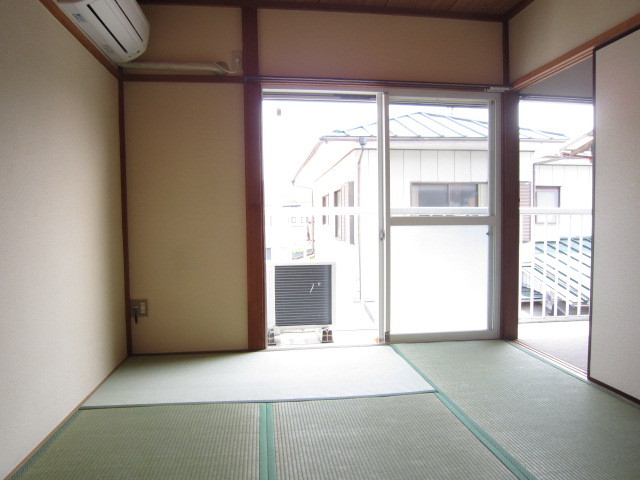 Other room space